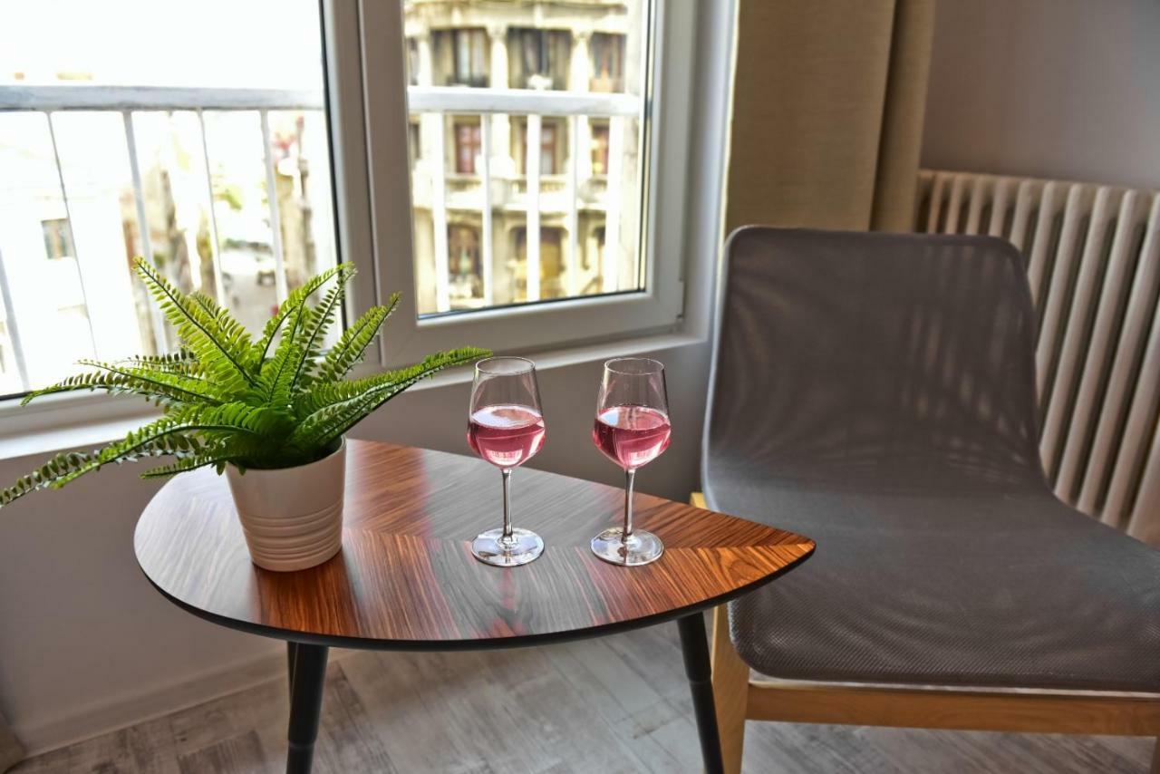 Eric Apartment Bucarest Extérieur photo