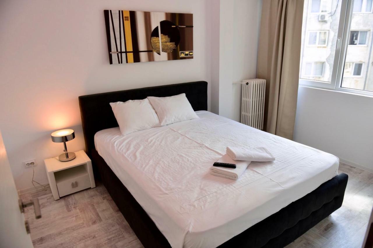 Eric Apartment Bucarest Extérieur photo