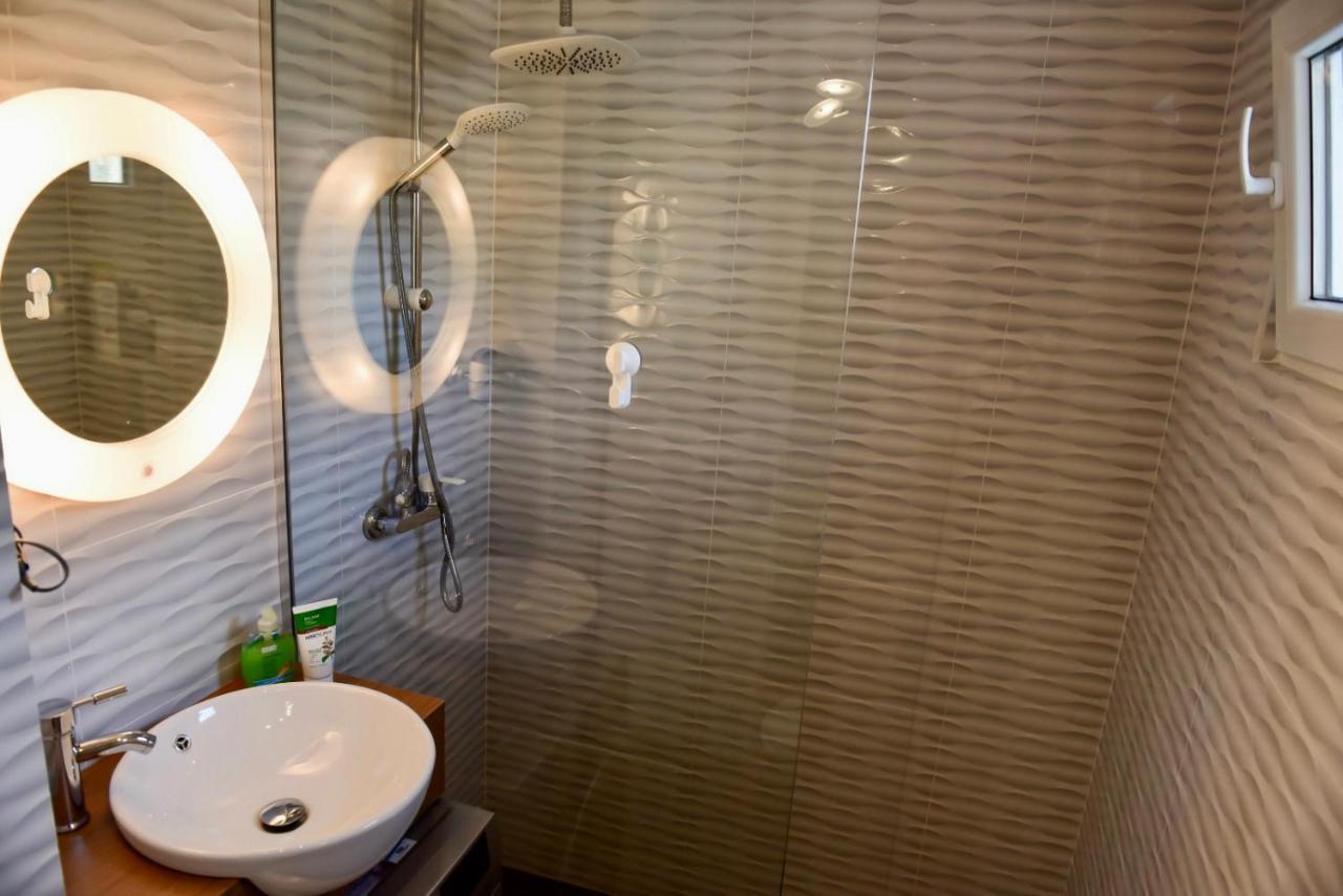 Eric Apartment Bucarest Extérieur photo